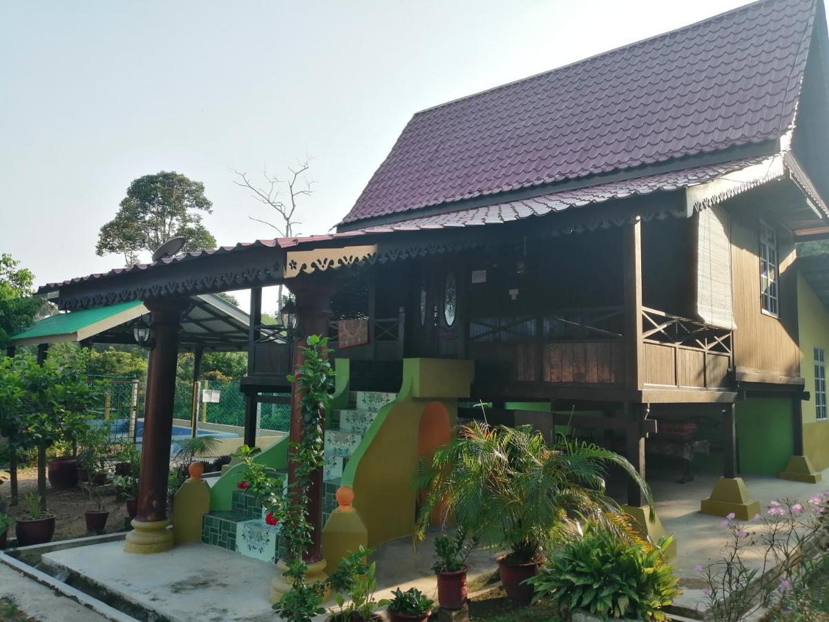 Homestay Warisan Bonda Masjid Tanah/Melaka Exteriör bild