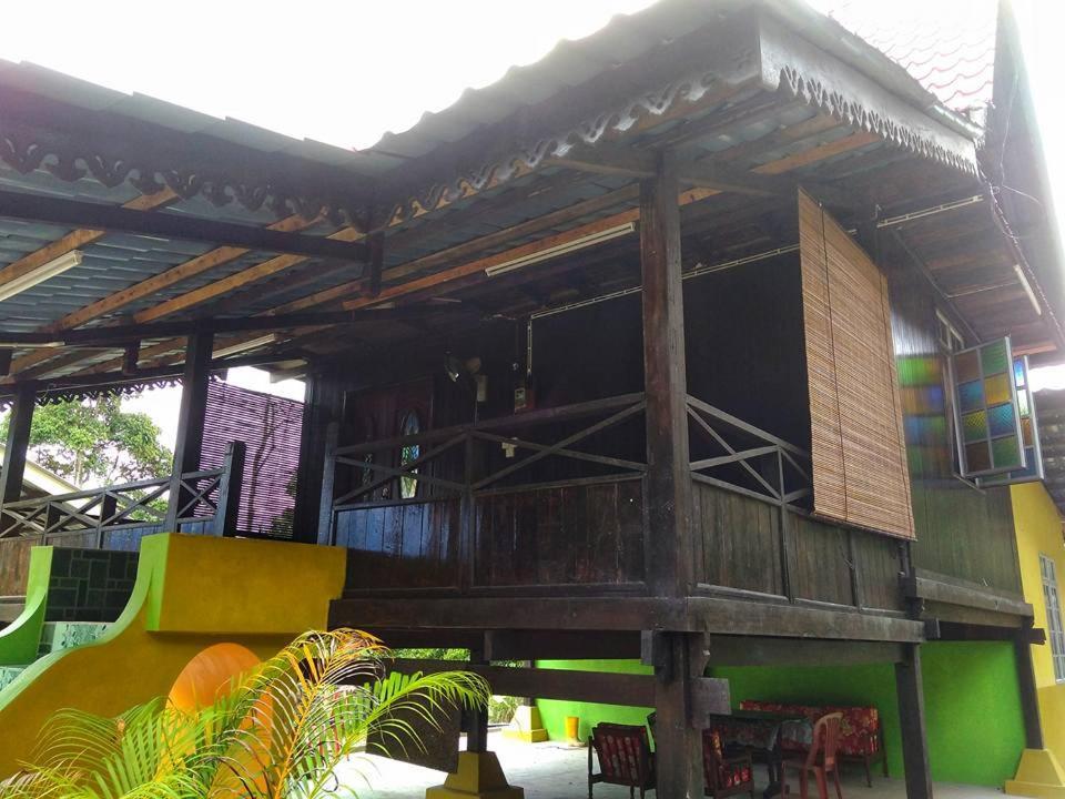 Homestay Warisan Bonda Masjid Tanah/Melaka Exteriör bild